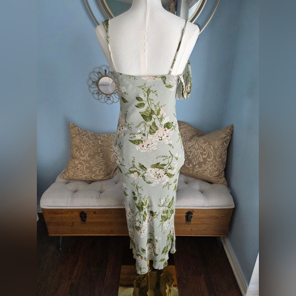 Reformation Reya Green Dress - Picture 6 of 11